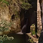 Candalla בית הארחה