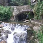 בית הארחה Candalla 4*