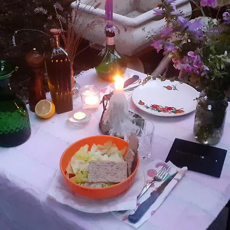 Candalla 4*